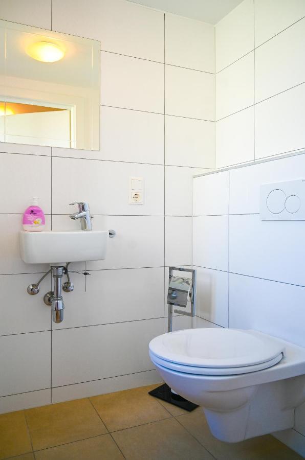 Modern Suite Naschmarkt Vienna Exterior photo